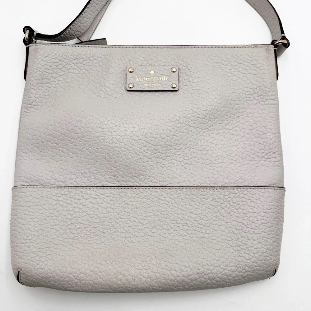 Kate Spade Bay Street Cora Crossbody Gray